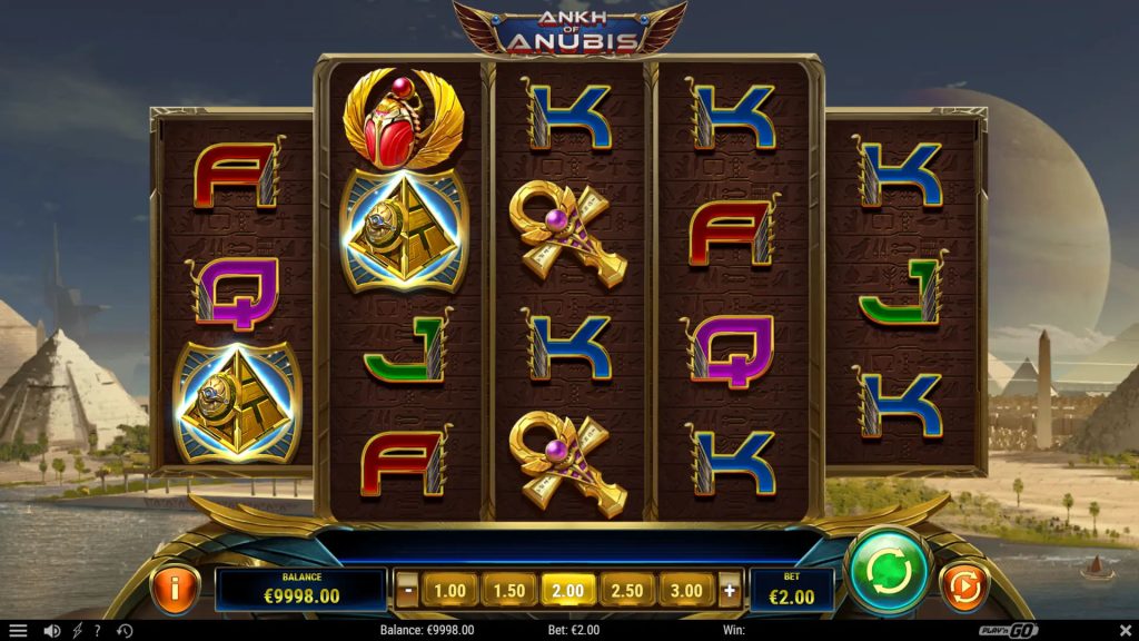 Ankh of Anubis: ігрове поле з п’ятьма барабанами